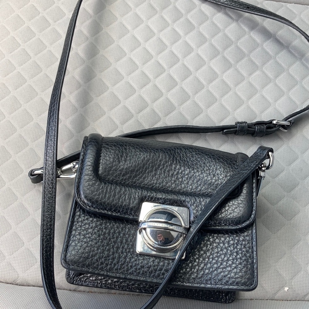 Marc by Marc Jacobs small crossbody CUTE!!